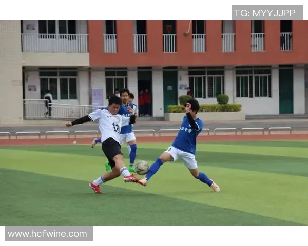 枣庄中考足球盛事来袭学生们展现青春风采与拼搏精神